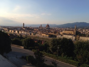 ミケランジェロ広場からフィレンツェ一望。